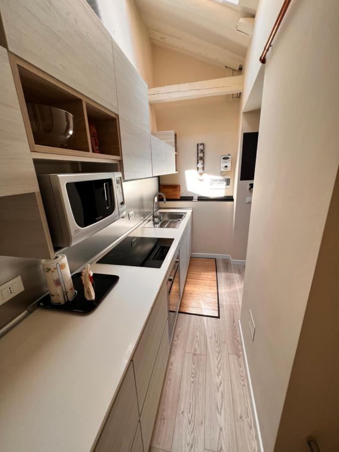 Appartement Mansarda Mazzini à Trieste Extérieur photo