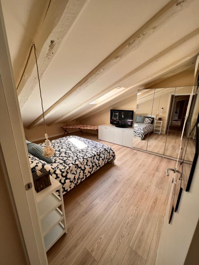 Appartement Mansarda Mazzini à Trieste Extérieur photo